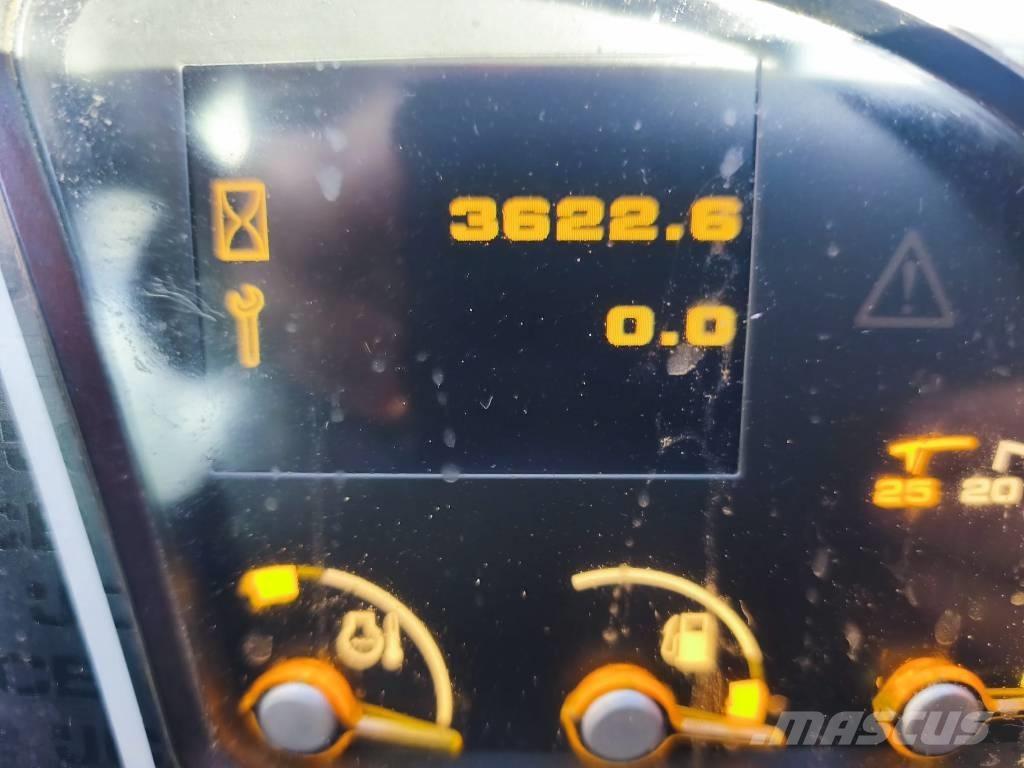 JCB 525-60 Teleskopické manipulátory