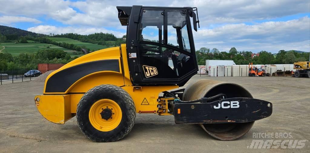 JCB Vibromax WM 75 D Tahačové válce