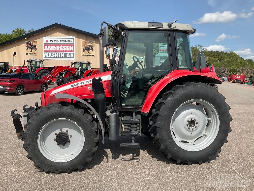Massey Ferguson 5455 Traktory