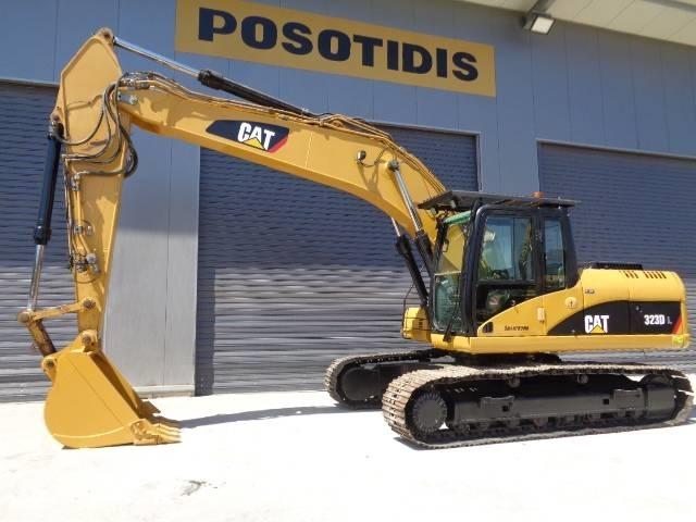 CAT 323 D L Pásová rýpadla