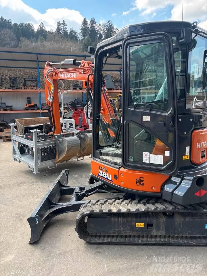 Hitachi ZX38U P-Line Mini rýpadla < 7t