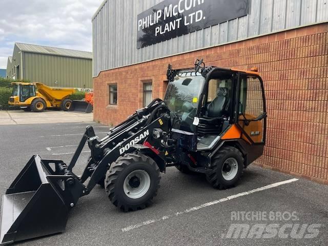 Doosan DL65 Mininakladače