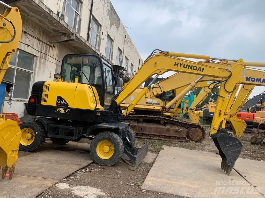 Hyundai Robex 60 W-7 Kolová rýpadla