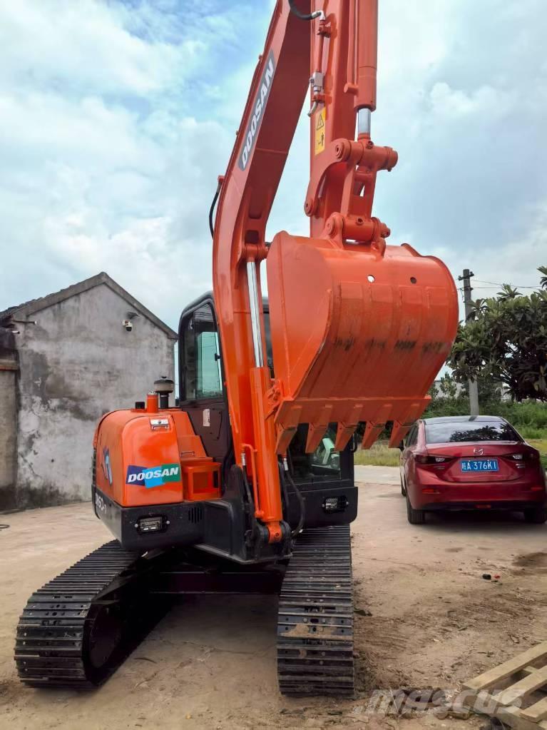 Doosan DH 60-7 Mini rýpadla < 7t