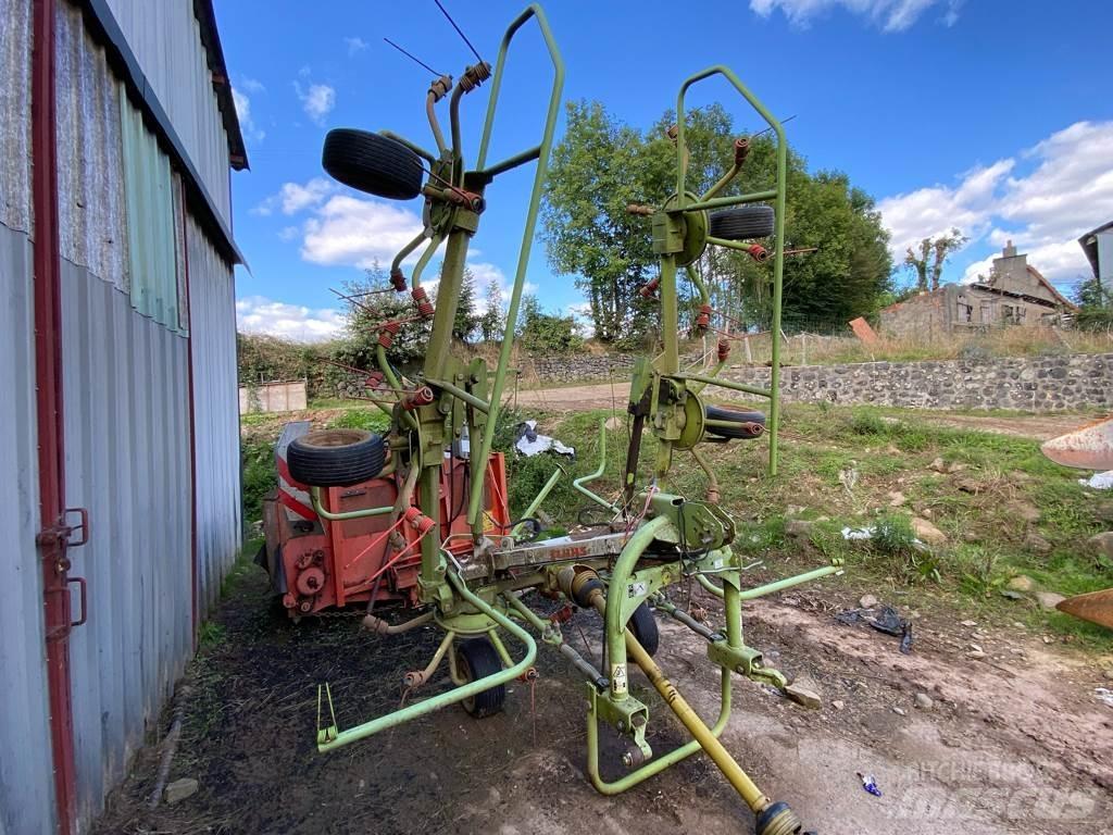 CLAAS VOLTO670 Obraceče a shrabovače sena