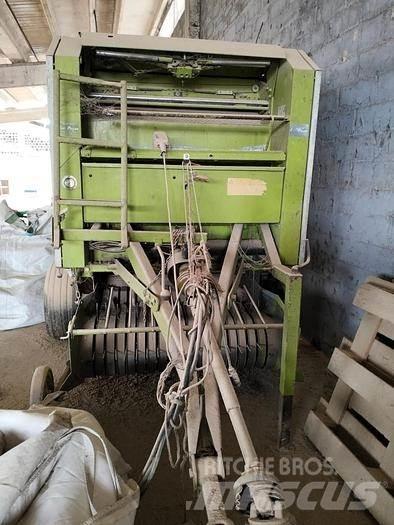 CLAAS ROLLANT66 Lis na válcové balíky