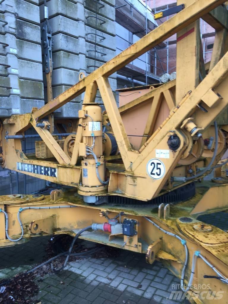 Liebherr 71 K Stavební jeřáby