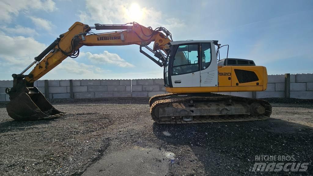 Liebherr R 920 LC Pásová rýpadla