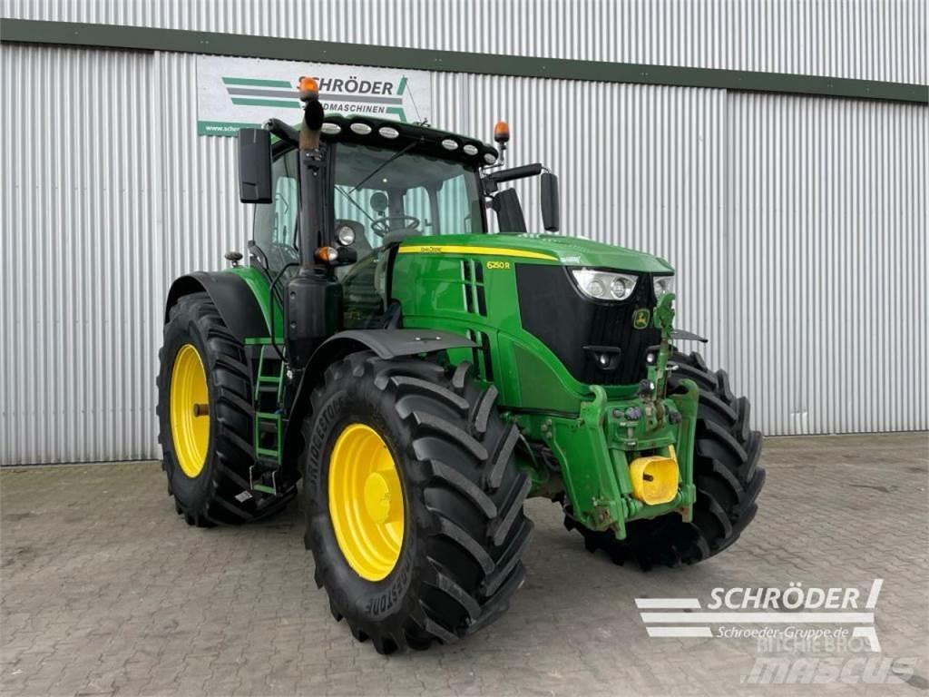 John Deere 6250 R Traktory