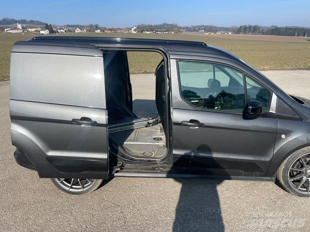 Ford Transit Skříňová nástavba