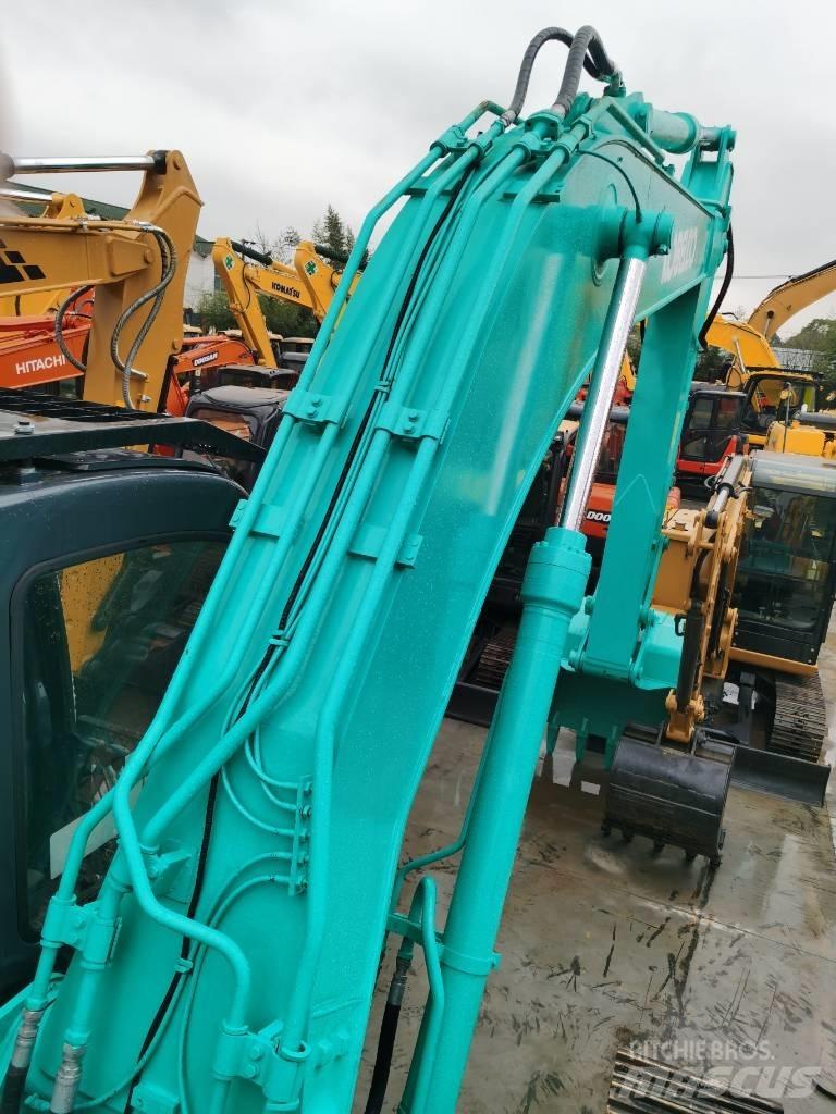 Kobelco SK 200 Pásová rýpadla