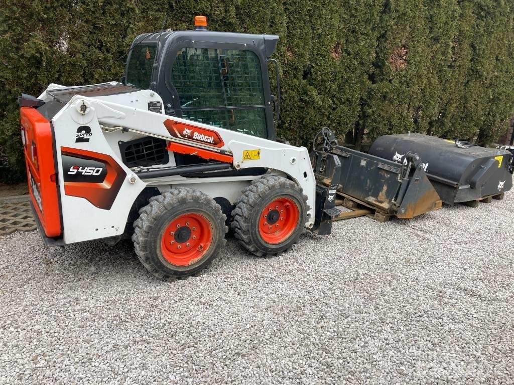 Bobcat S 450 Smykem řízené nakladače