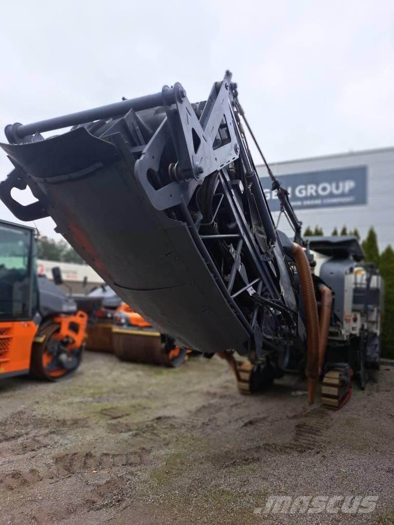 Wirtgen W 200 i Recykléry za studena