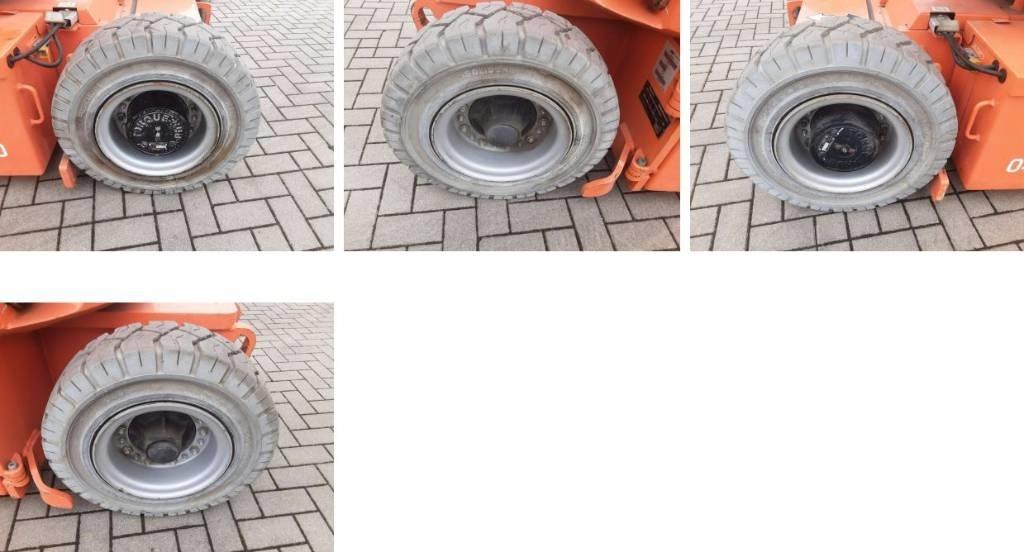 JLG E 300 AJP Kloubové plošiny