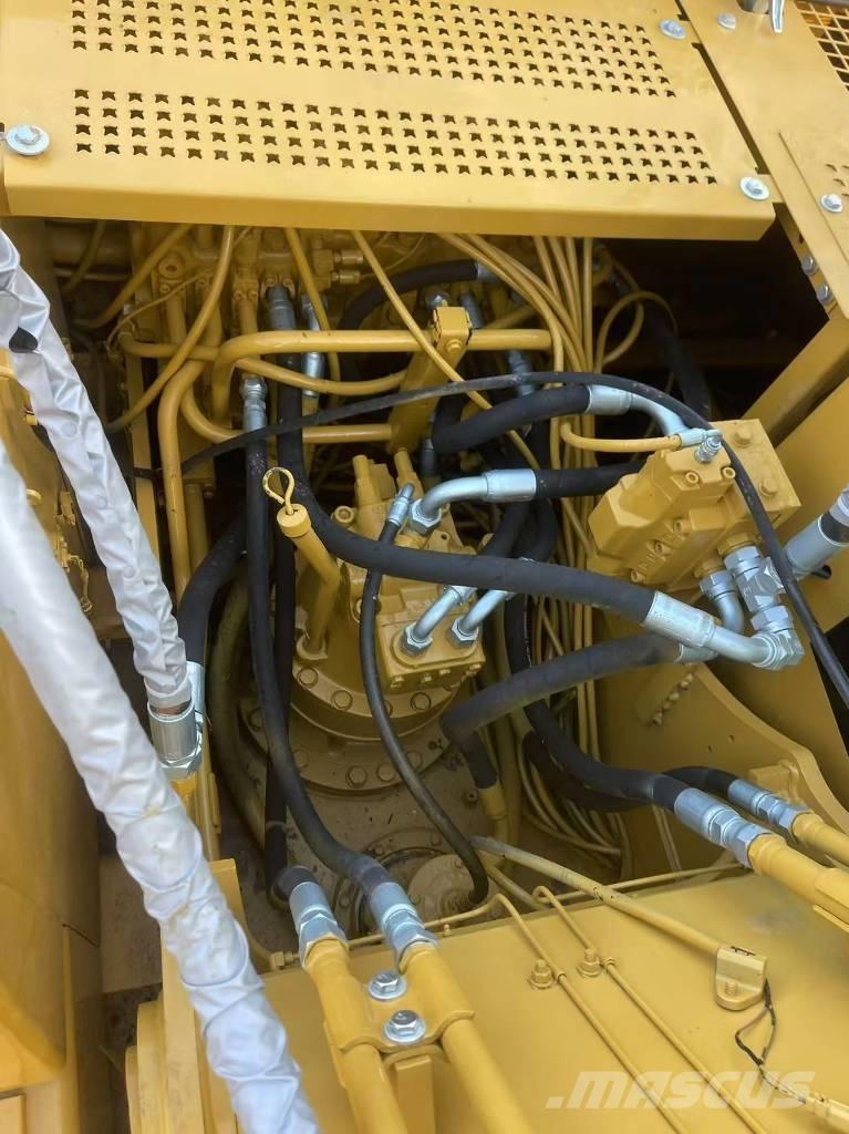 CAT 320 B Pásová rýpadla