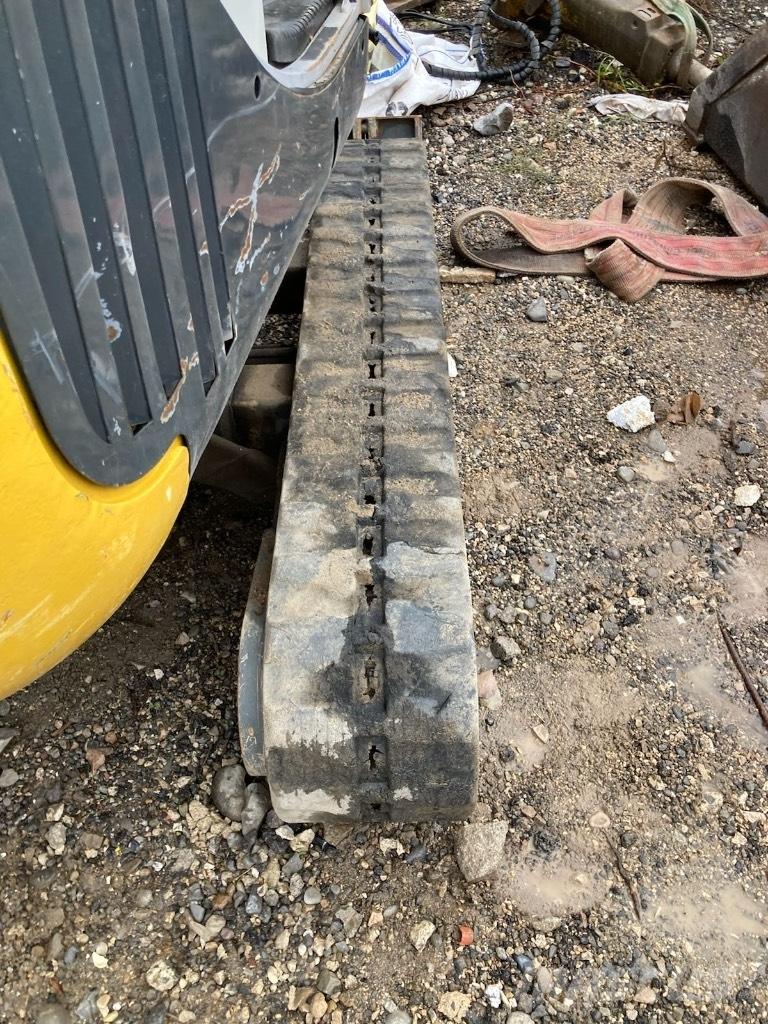 Neuson 2003 RD Mini rýpadla < 7t