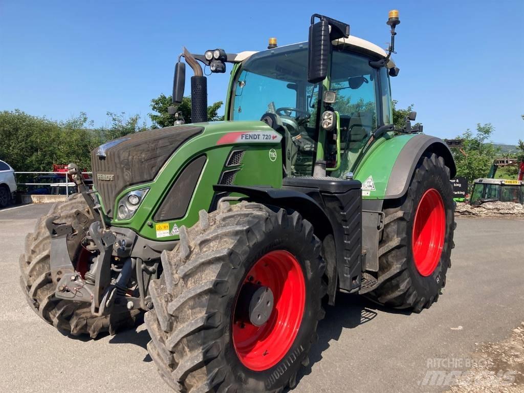 Fendt 720 Profi Plus Traktory