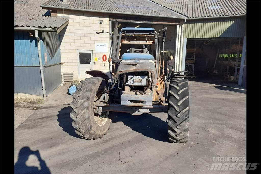 New Holland 8160 Traktory