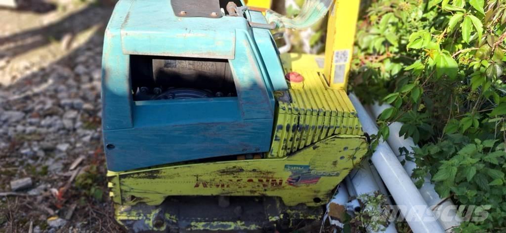 Ammann 6530 Půdní kompaktory