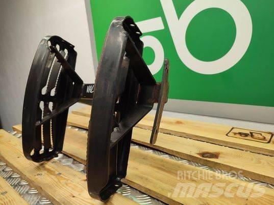 Valtra N 163 stair Kabiny a interiér