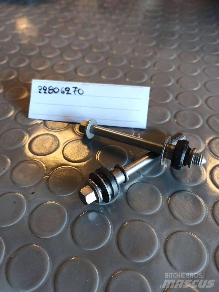 Volvo SCREW 22806270 Doprava – ostatní