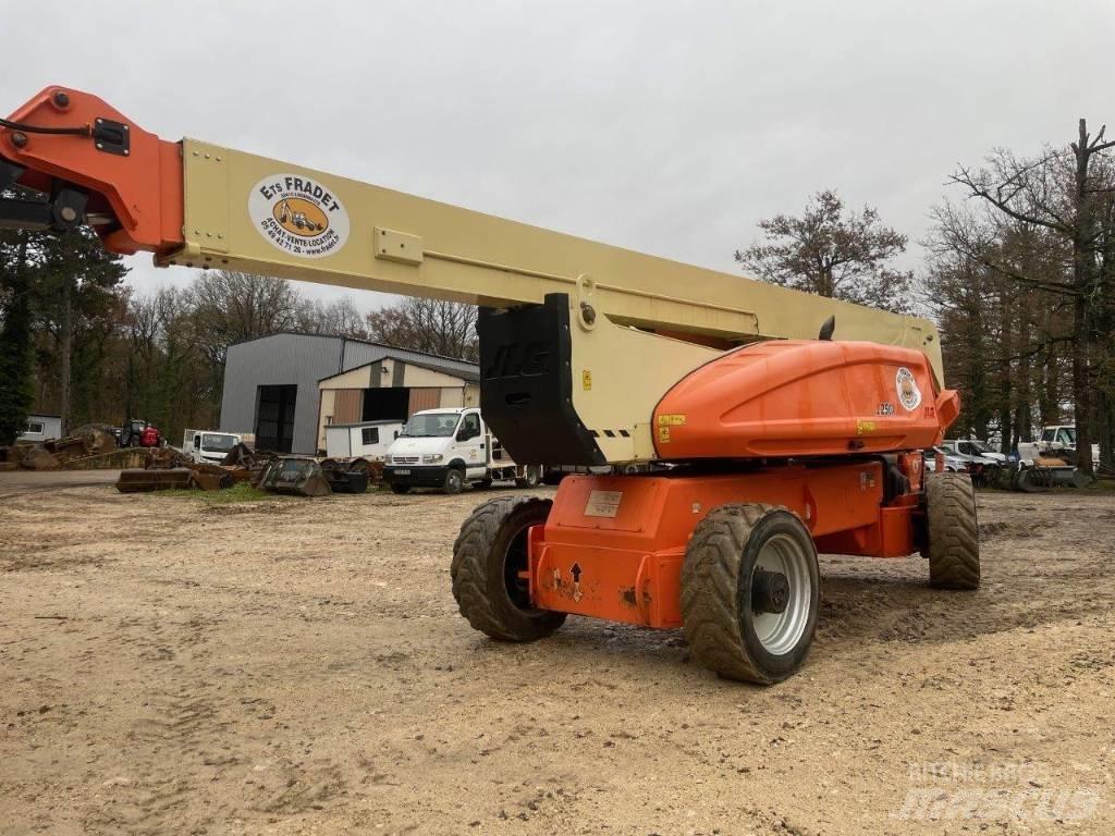 JLG 1250 AJP Kloubové plošiny