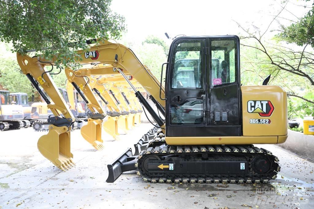 CAT 305.5E2 Mini rýpadla < 7t