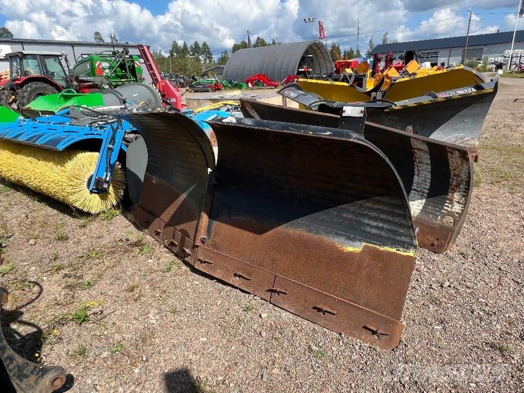 VM 280 NA Sněžné pluhy, přední sněhové radlice