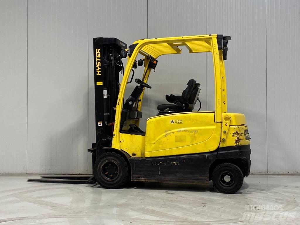 Hyster J3.0XN Akumulátorové vozíky