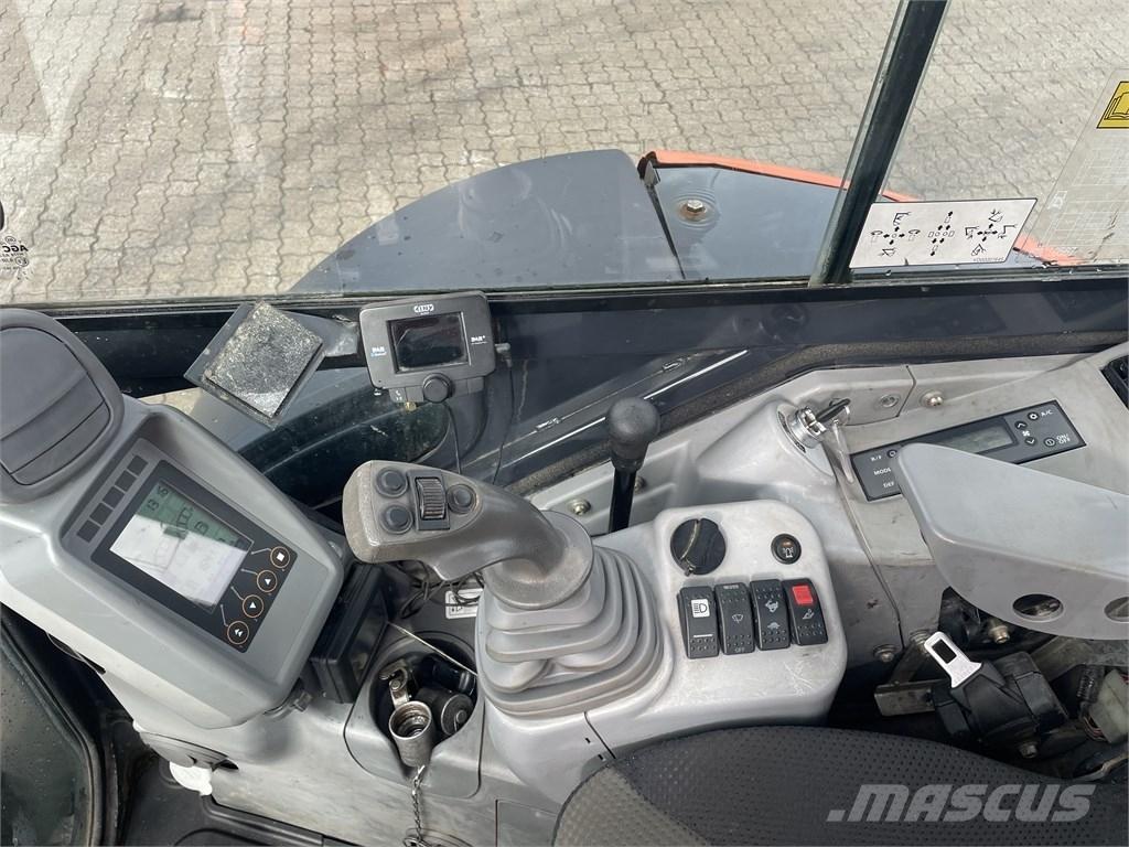 Hitachi ZX 38 U-5 A Mini rýpadla < 7t