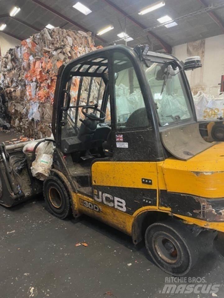 JCB TLT30 Další