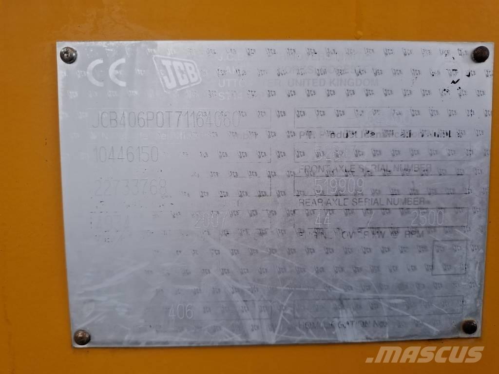 JCB 406 Kolové nakladače