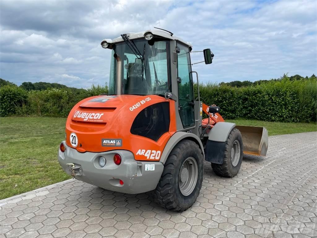 Atlas AR420 Kolové nakladače