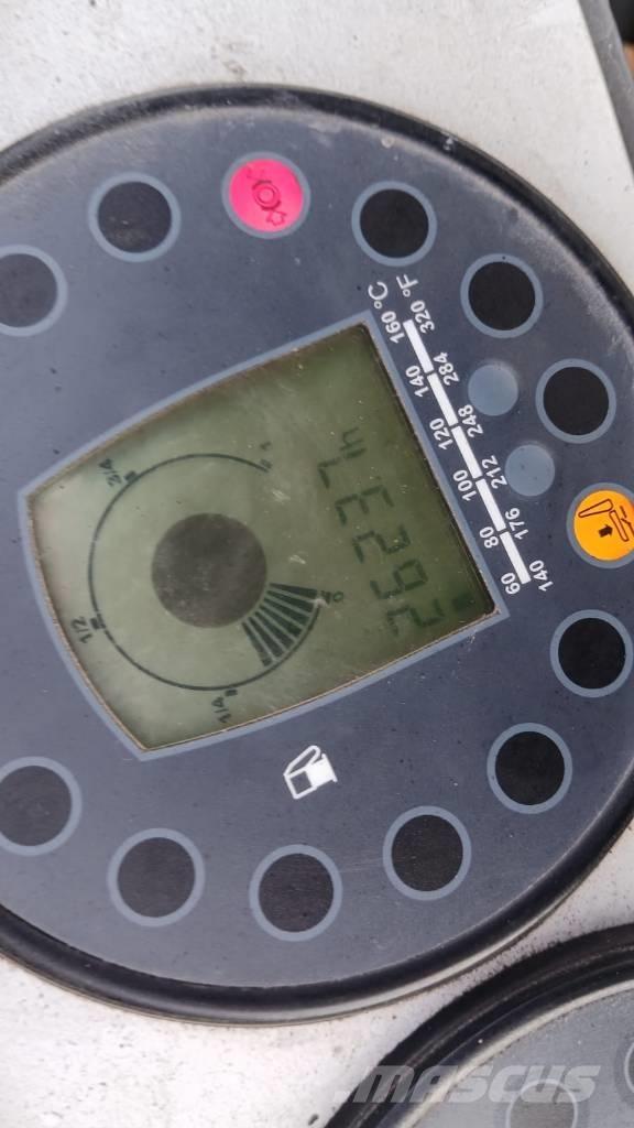 Bomag BW 100 AD-5 Tandemové válce