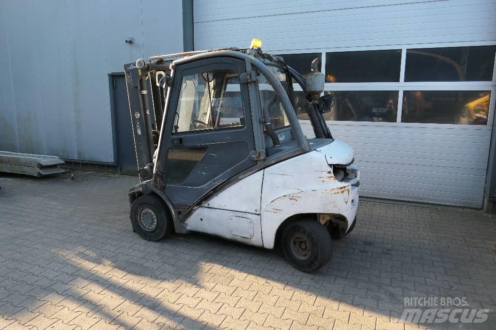 Linde H 30 D Dieselové vozíky