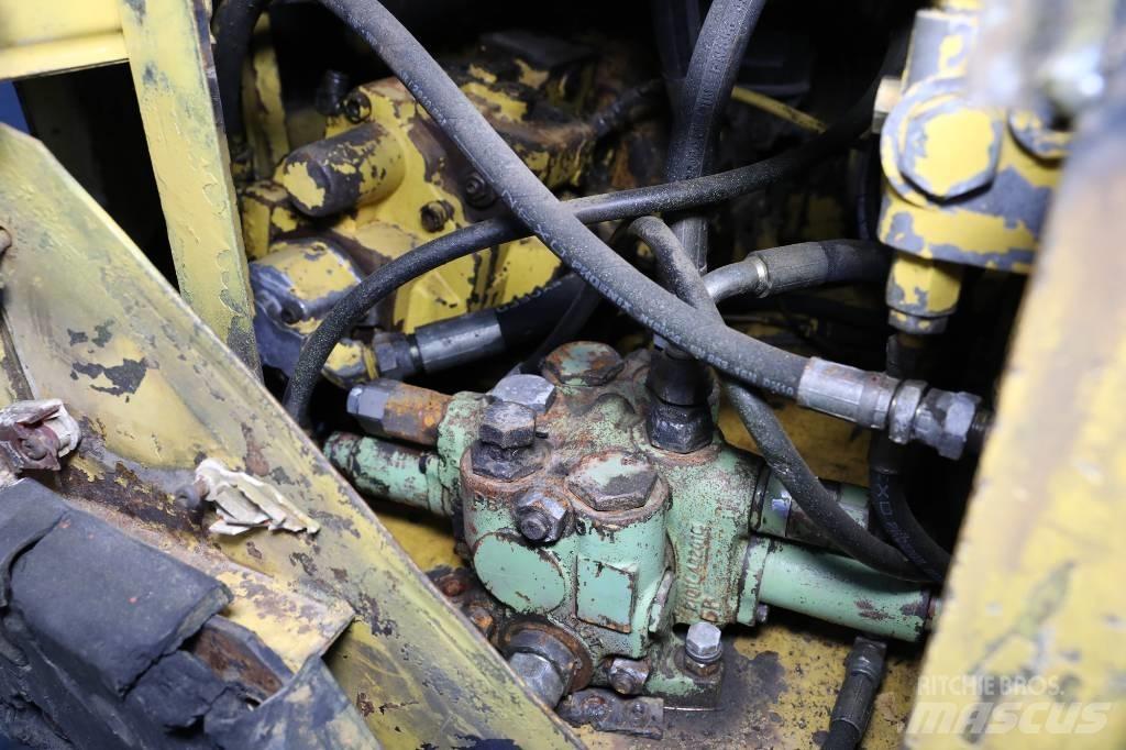 Kobelco SK 60-3 Pásová rýpadla