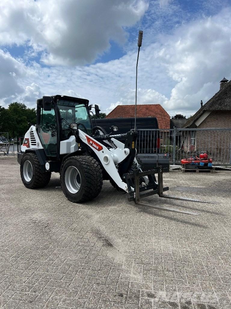 Bobcat L 85 Kolové nakladače