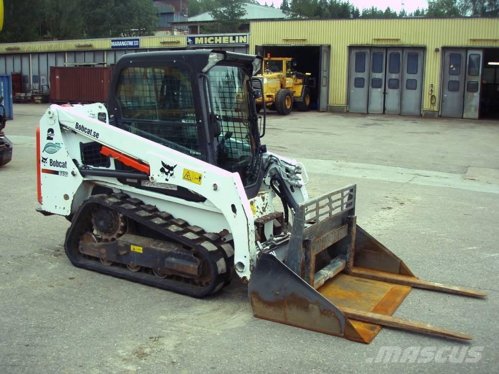 Bobcat T 450 Smykem řízené nakladače