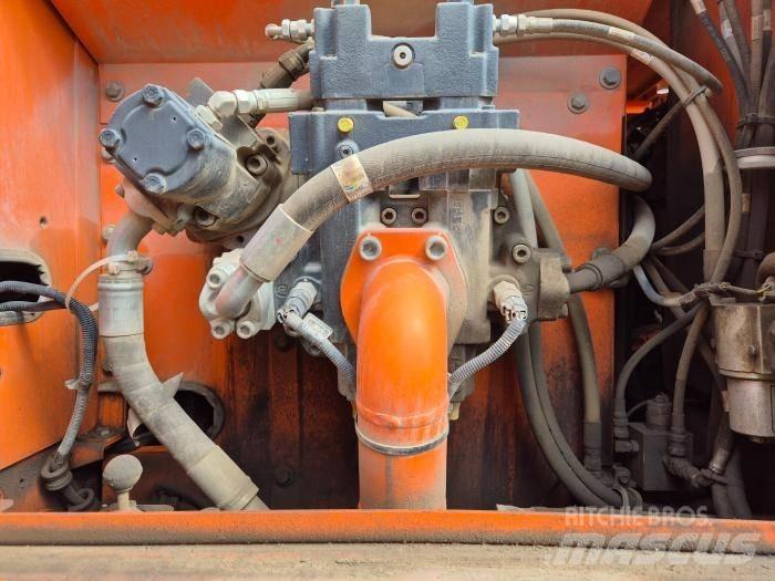 Doosan DX210WA Kolová rýpadla