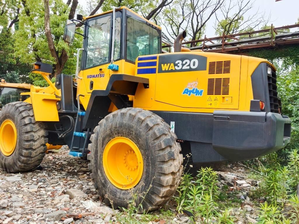 Komatsu WA 320-5 Kolové nakladače