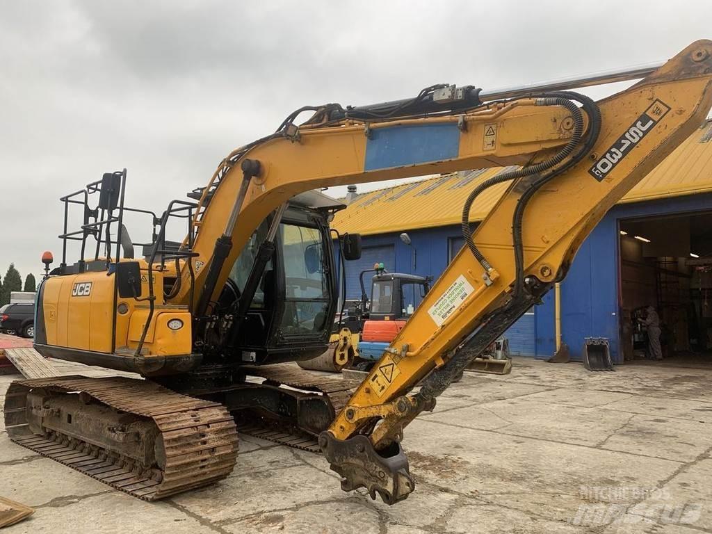 JCB JS130 Pásová rýpadla