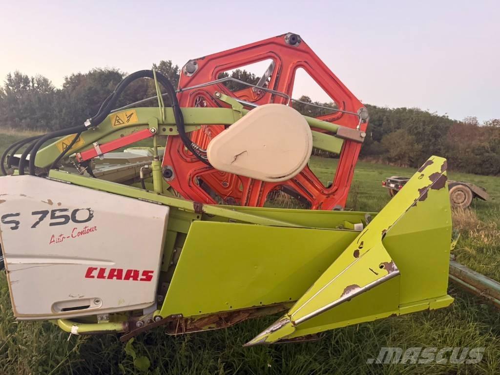 CLAAS S 750 Kombajnové hlavice