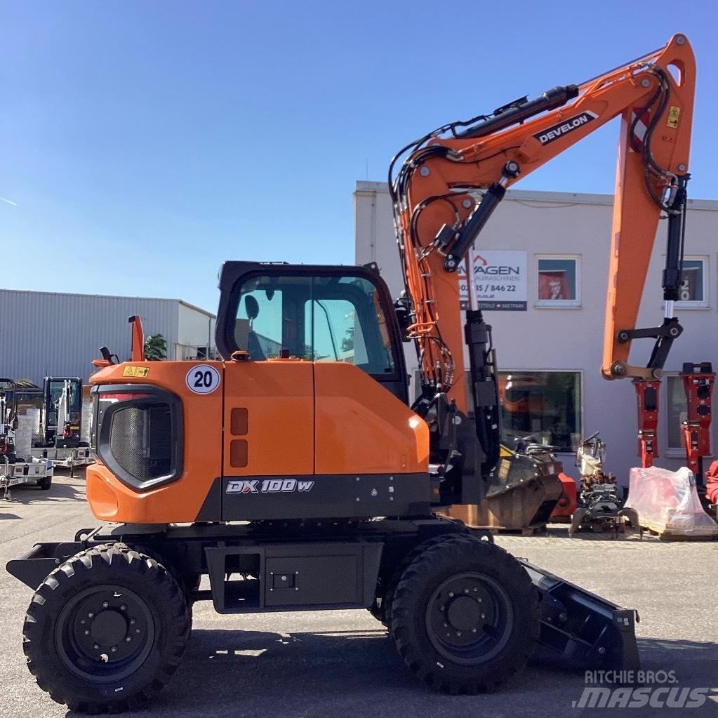 Develon DX100W-7 Kolová rýpadla