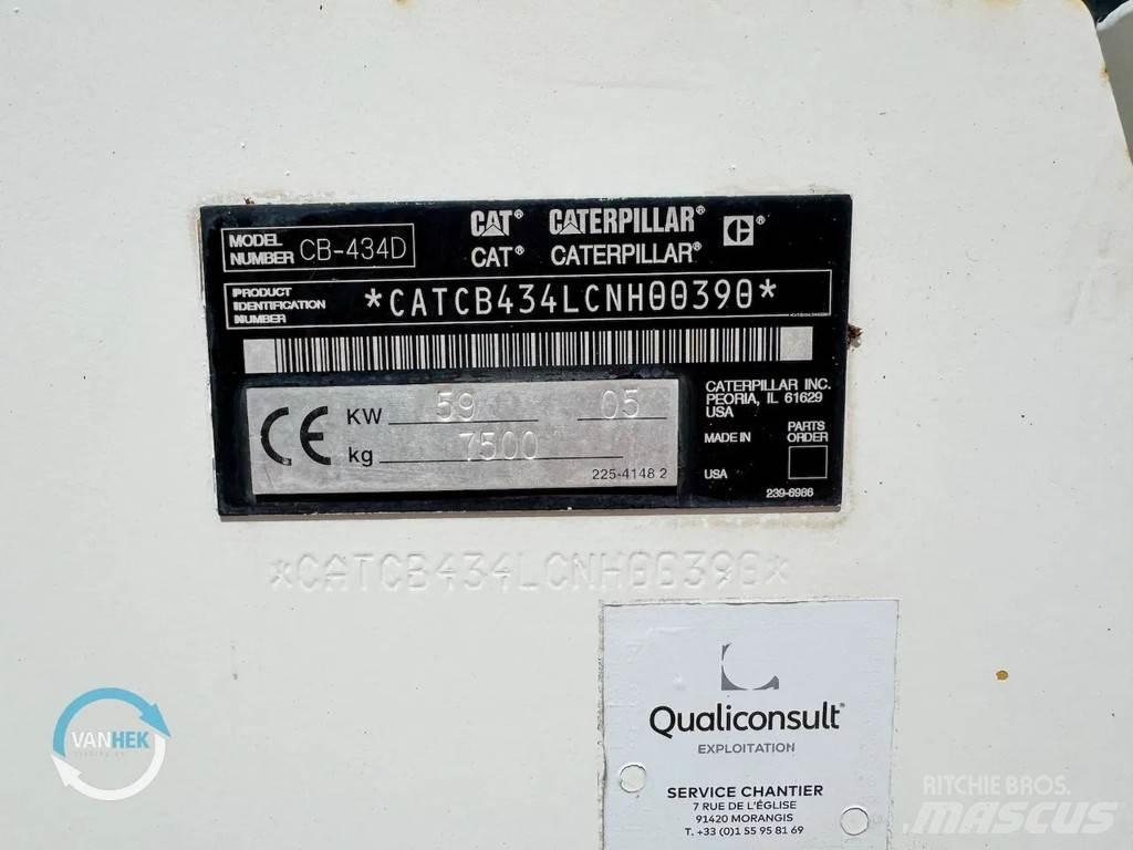 CAT CB434D Tandemové válce