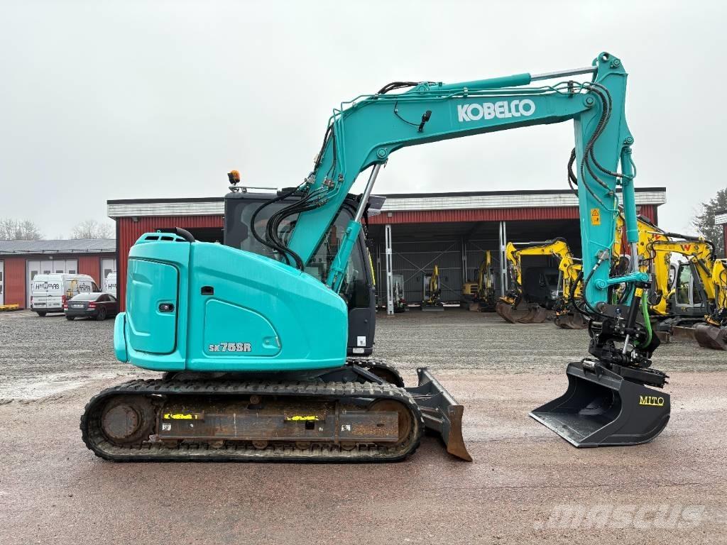 Kobelco SK75SR-7 Midi rýpadla 7t - 12t