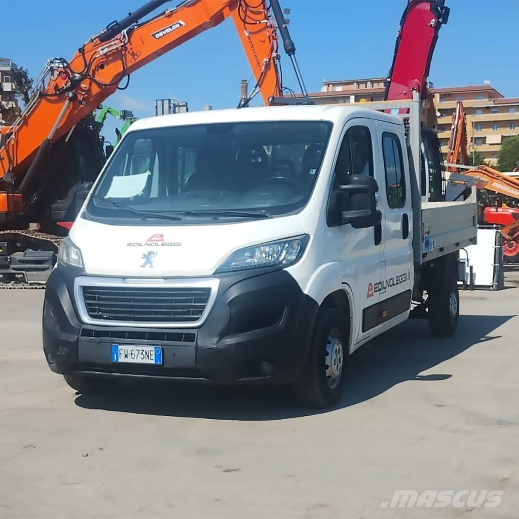 Peugeot Boxer Skříňová nástavba