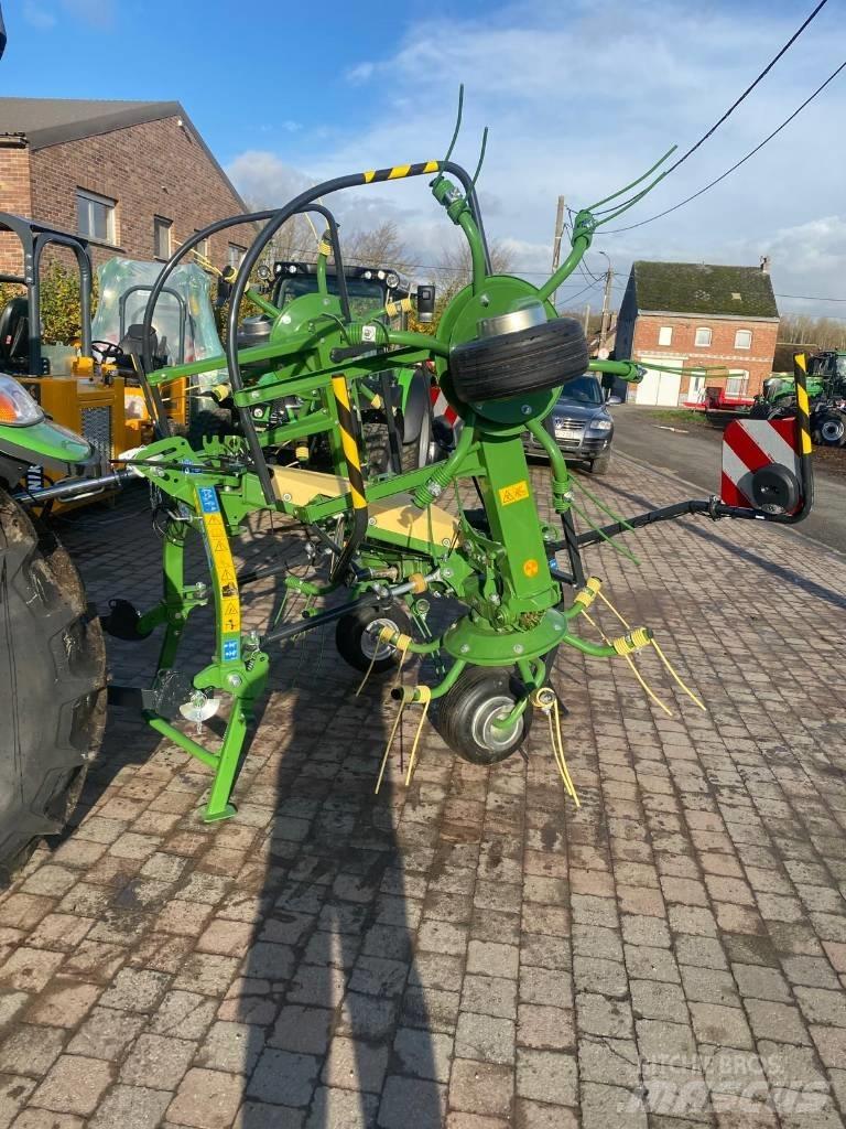 Krone Vendro 470 Obraceče a shrabovače sena
