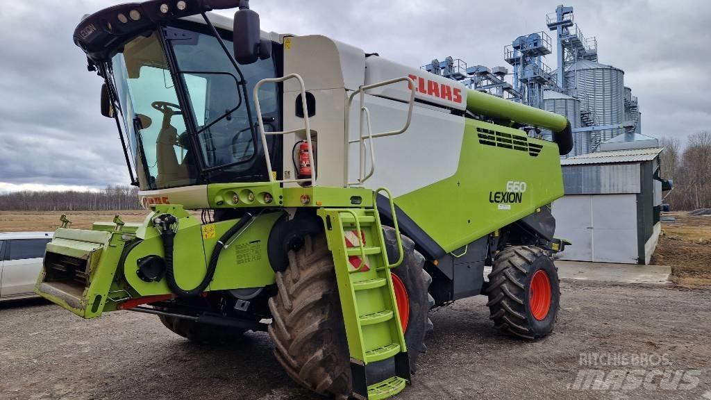 CLAAS Lexion 660 Sklízecí mlátičky