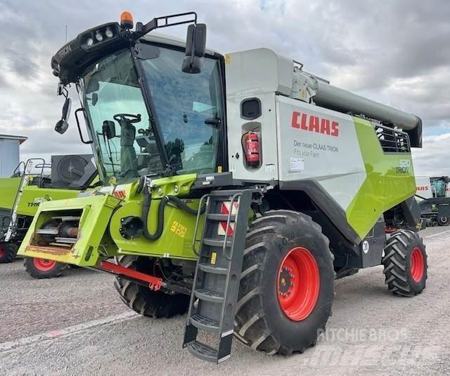CLAAS TRION 520 Sklízecí mlátičky