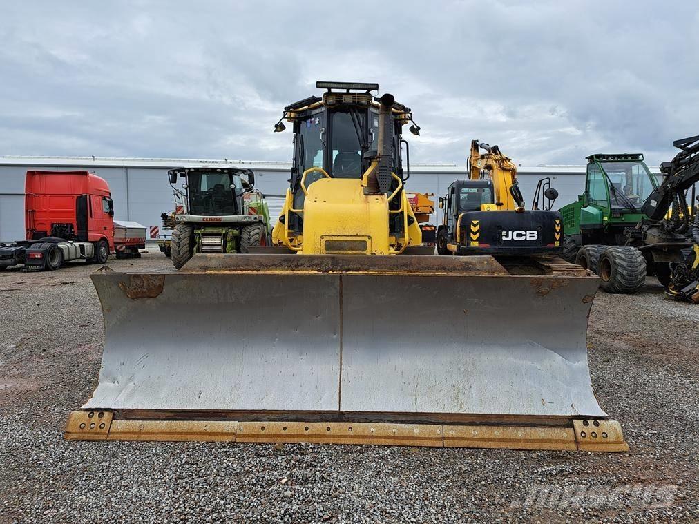 Komatsu D 61 PXi-24 Pásové dozery